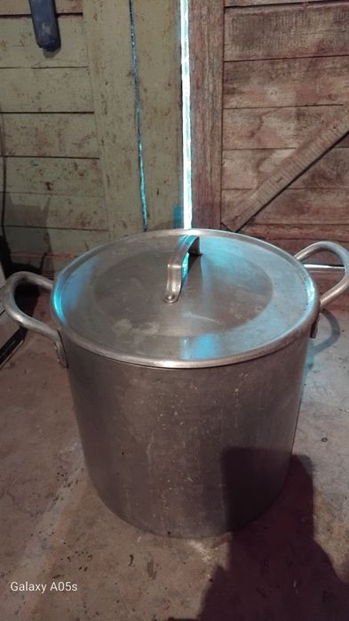 Продается Посуда кастрюля