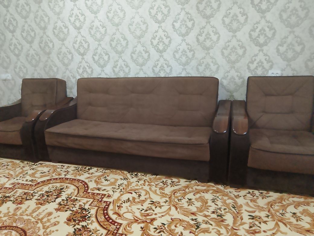 Продаеться диван миллион