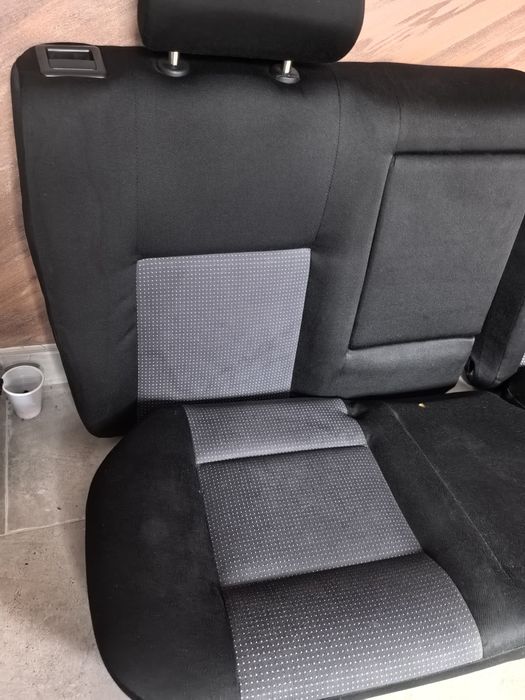 Седалки за Golf 4