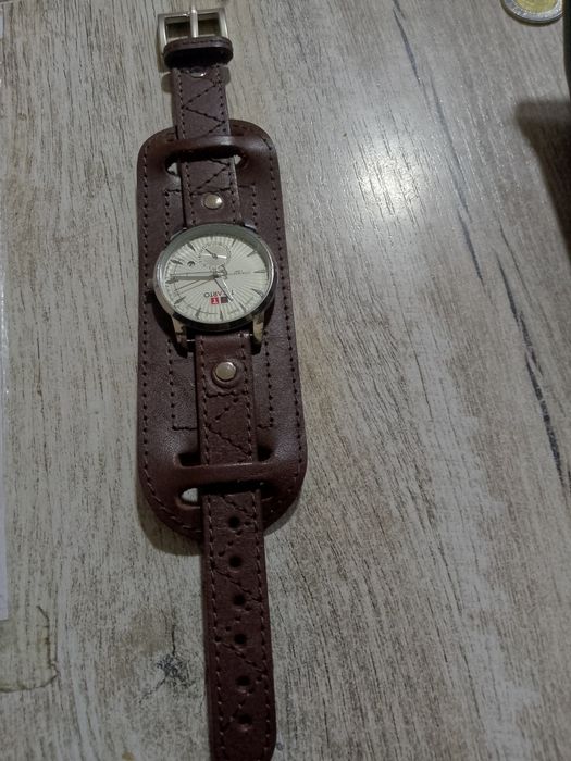 Соат сотилади коллекции бу