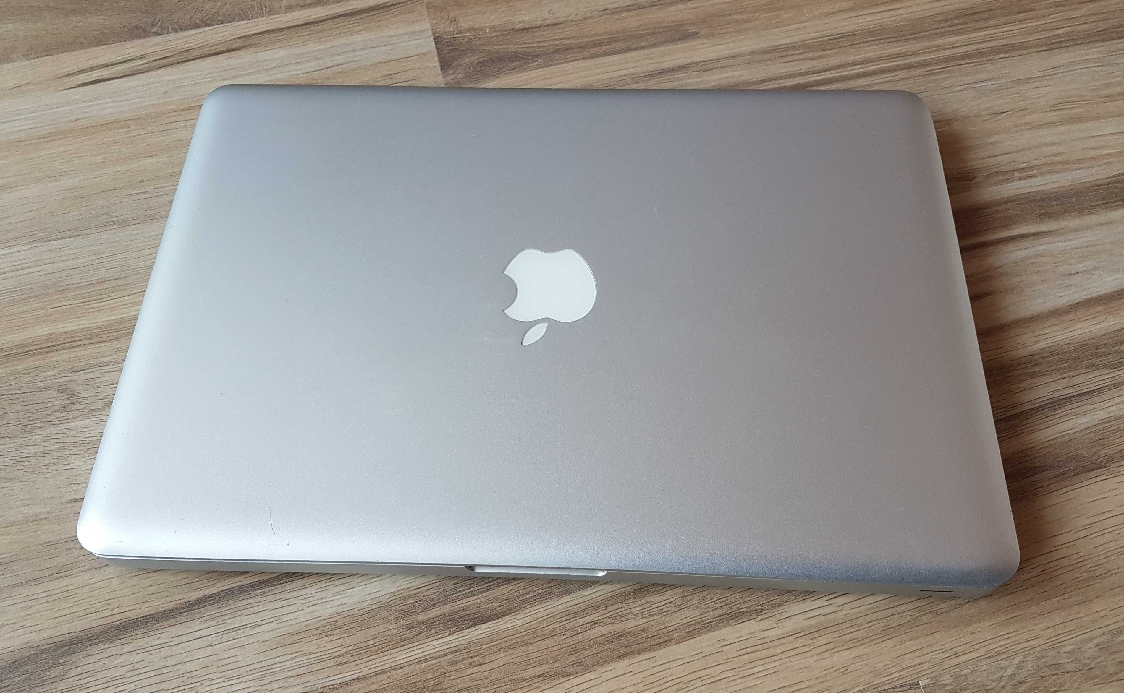 Laptop Apple Macbook Pro 13", Intel Core i5, 8 GB RAM, SSD 250 GB