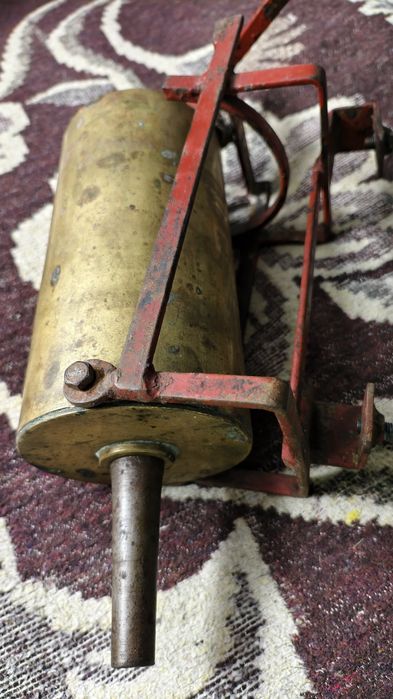 Masina de umplut carnati/caltabosi