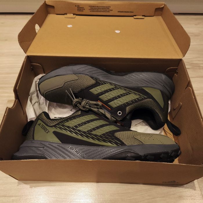 Adidas Terrex маратонки