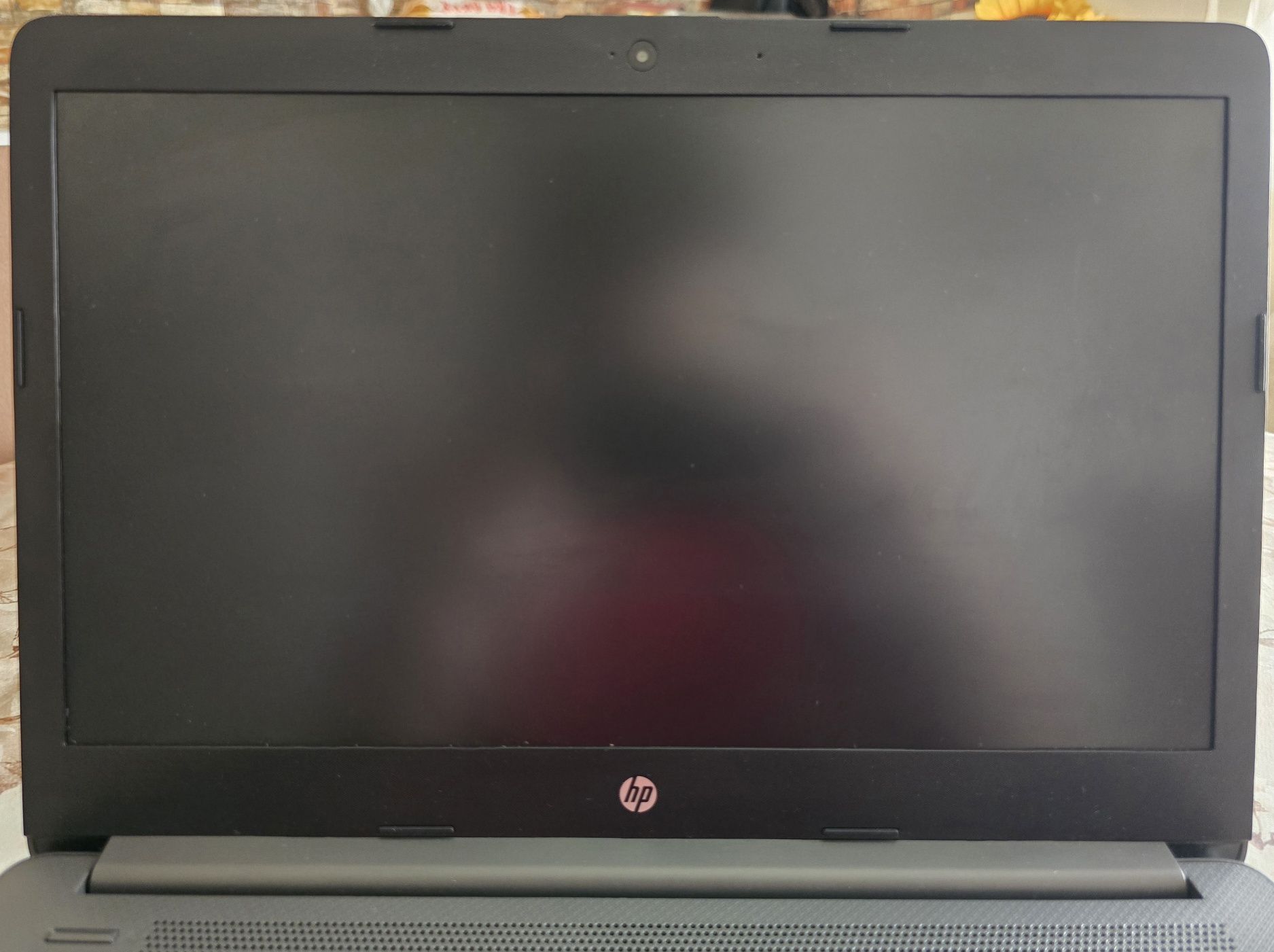 Лаптоп HP 240 G7 Notebook PC, intel Celeron N4020 (1.10/2.80GHz) 4 RAM