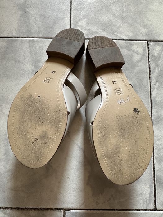 Slapi  piele Musette 36