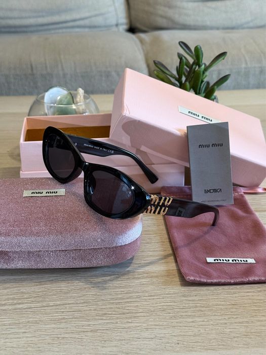 Слънчеви очила Miu Miu