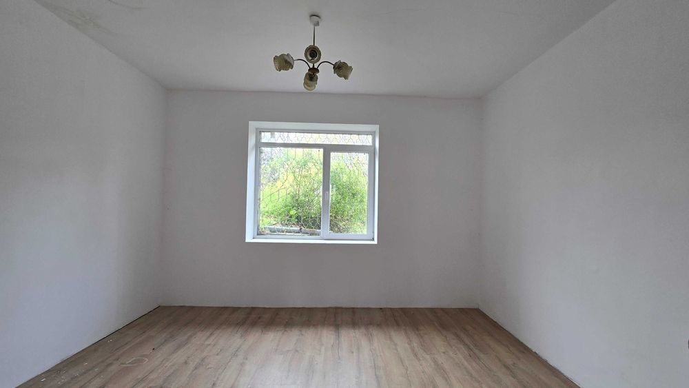 Дава се под наем Офис в Варна, Галата - 230 кв.м за 1380 € - Снимка #3