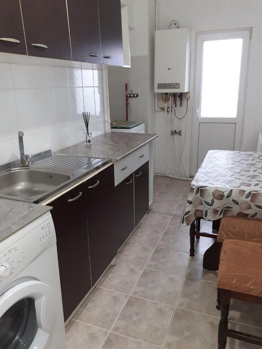 Închiriezi garsoniera