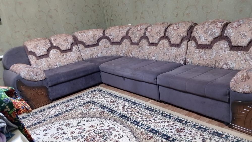 Продам диван в связи с переездом