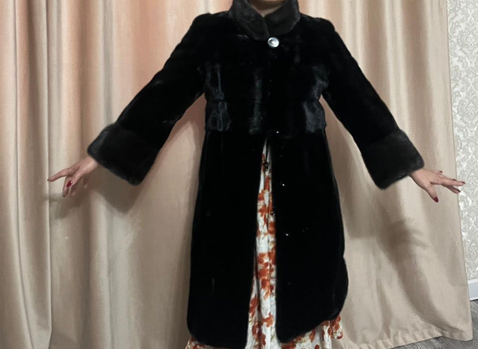 Норковая шуба почти новая
