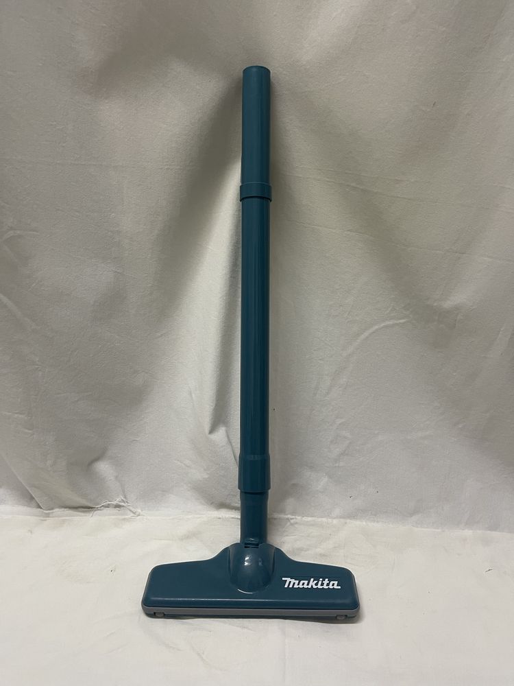 Акумулаторна прахосмукачка Makita