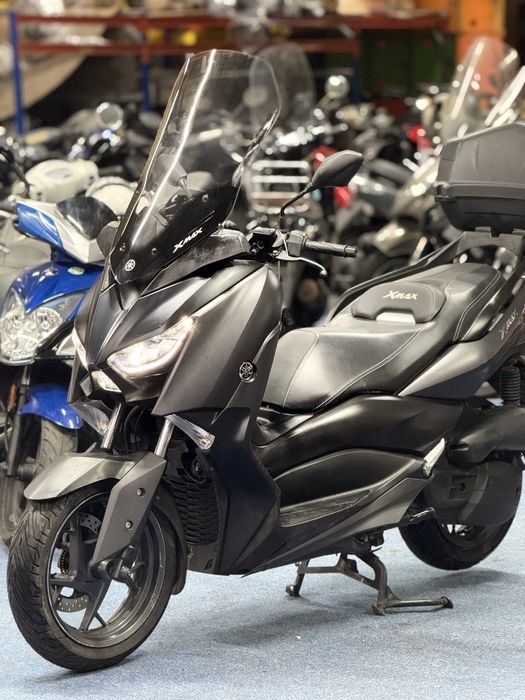 Yamaha XMAX 125cc black friday