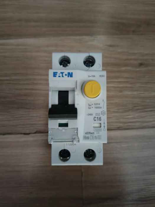 Siguranta diferențială Eaton