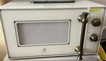 Микроволновка от Electrolux