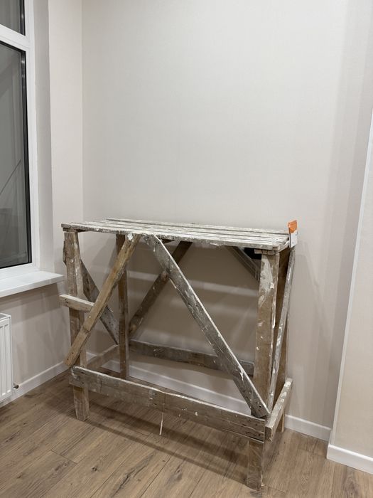 Продам строительный малярный стол (козел) — крепкий и устойчивый