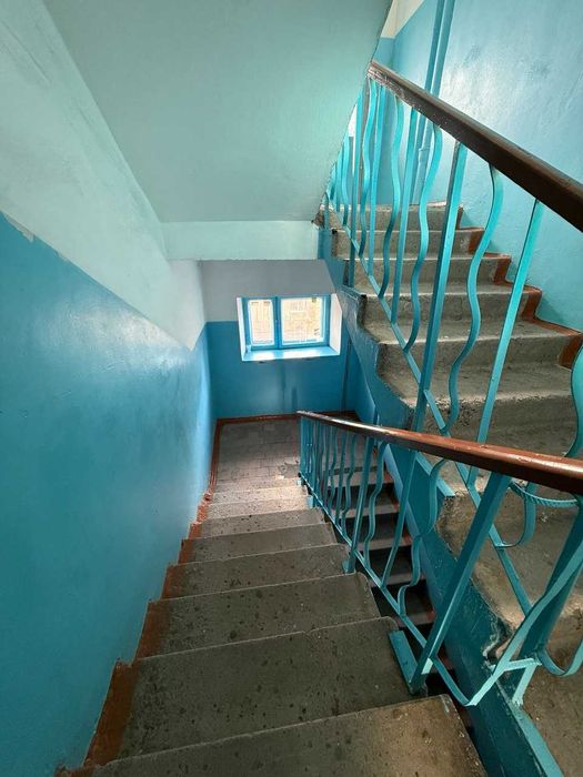 Продам 1-ю квартиру КСК СРОЧНО!