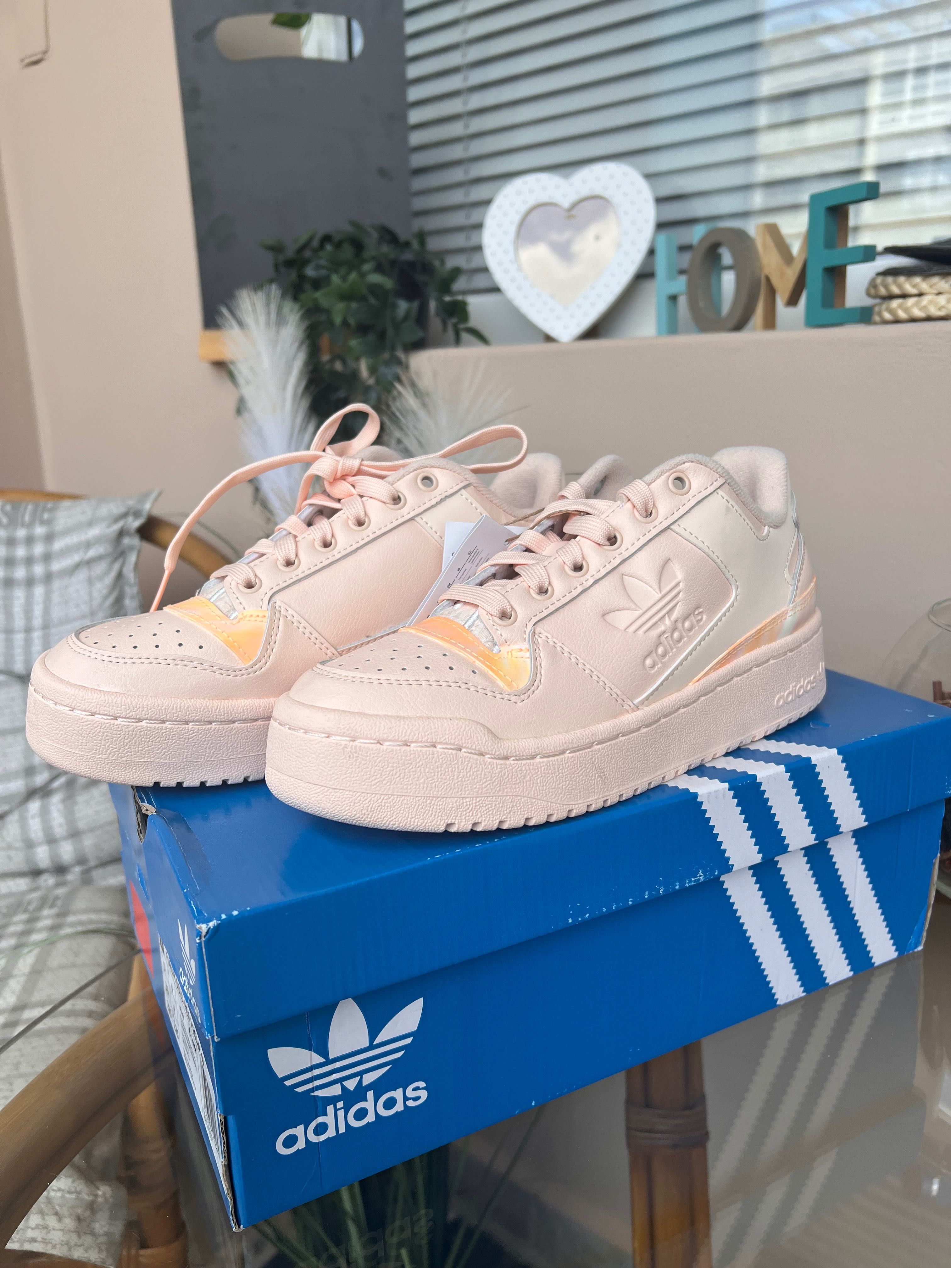 Маратонки Adidas 36 номер