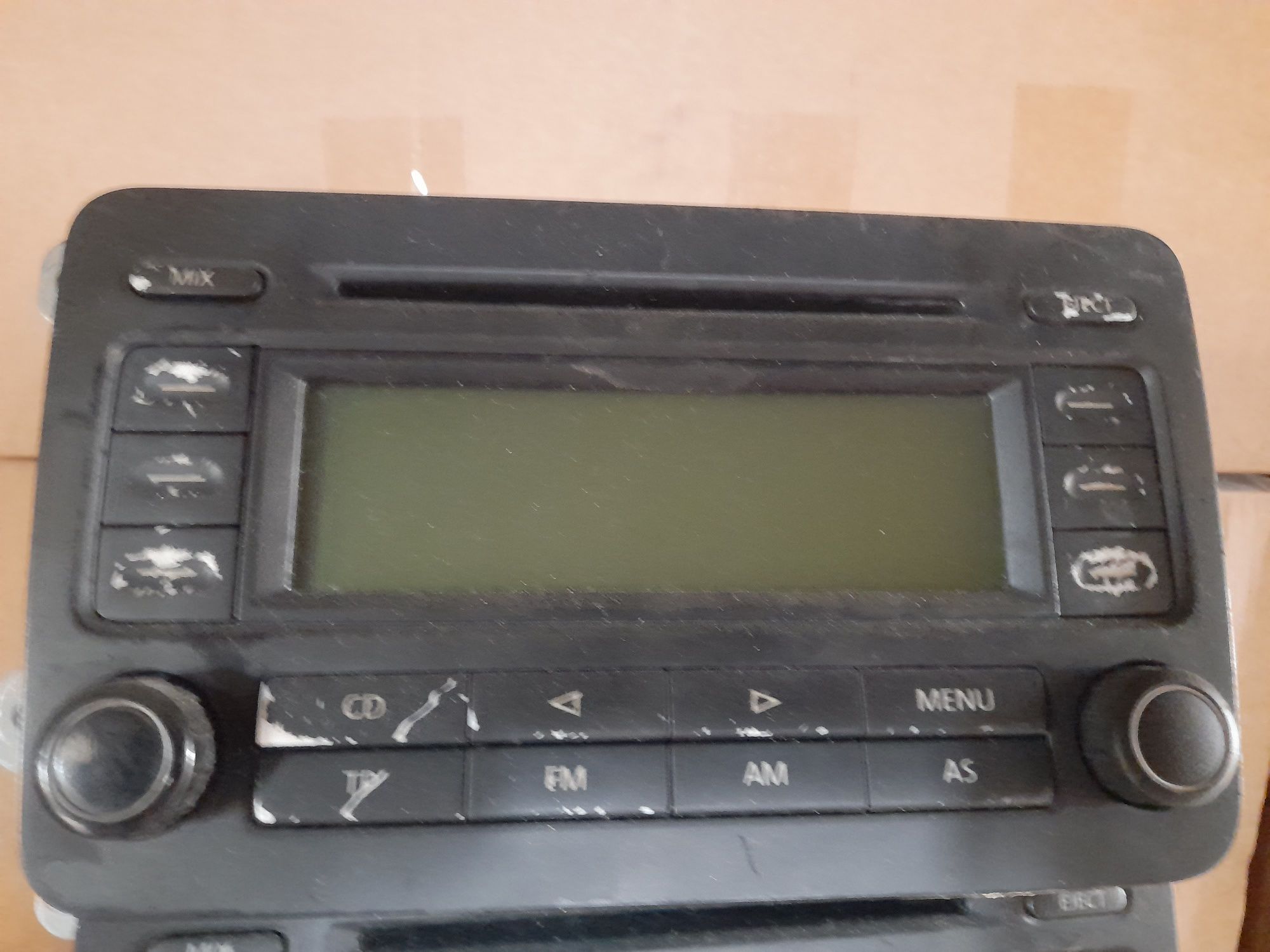 CD Player OEM pentru VW Golf 5 / Passat B6