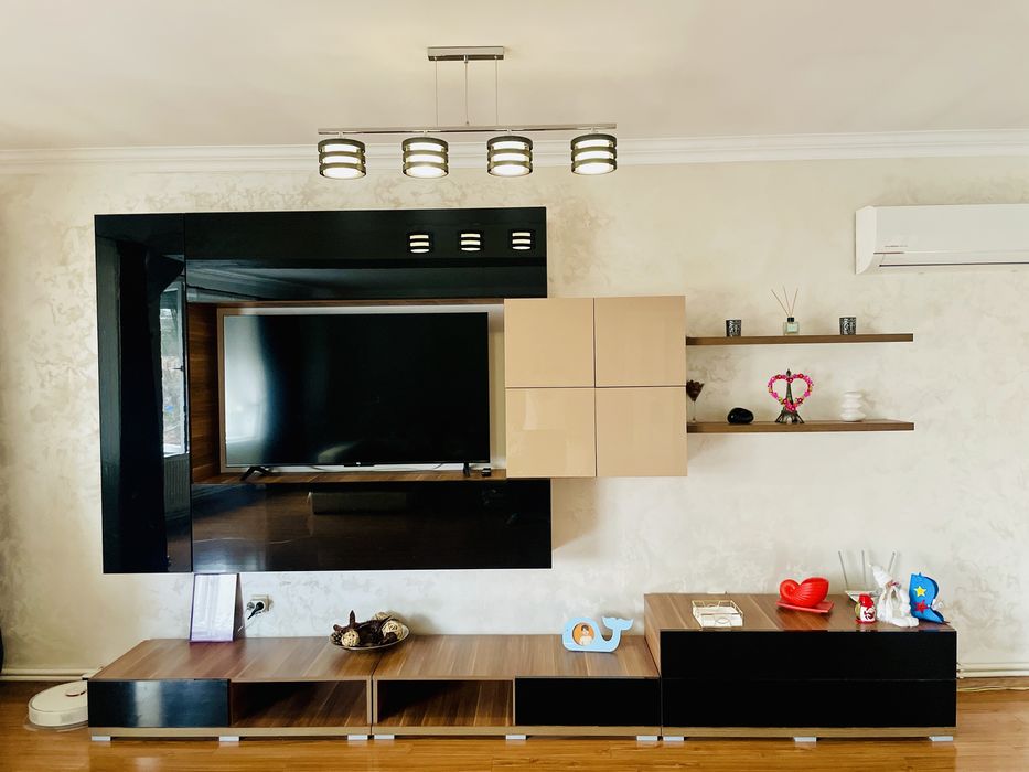 Lustre living moderne.