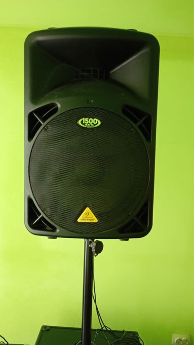 Boxe Behringer euro live 1500 whatt