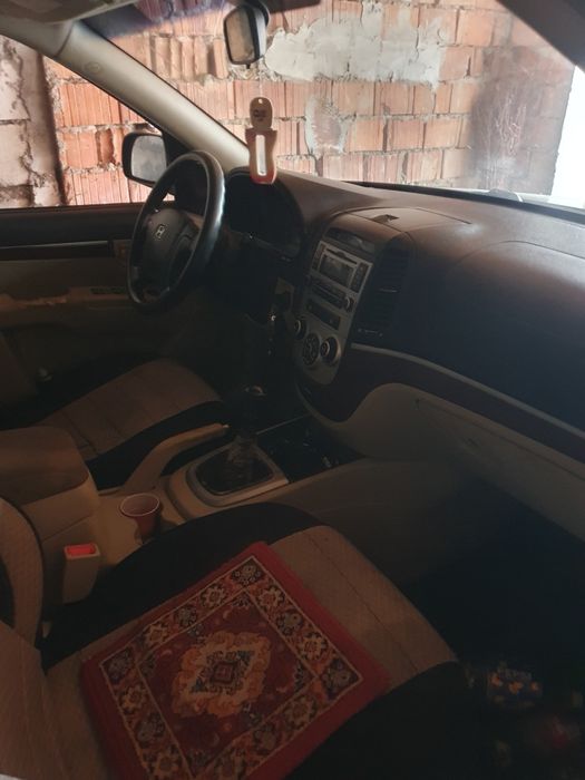 Vând hyundai santa fe