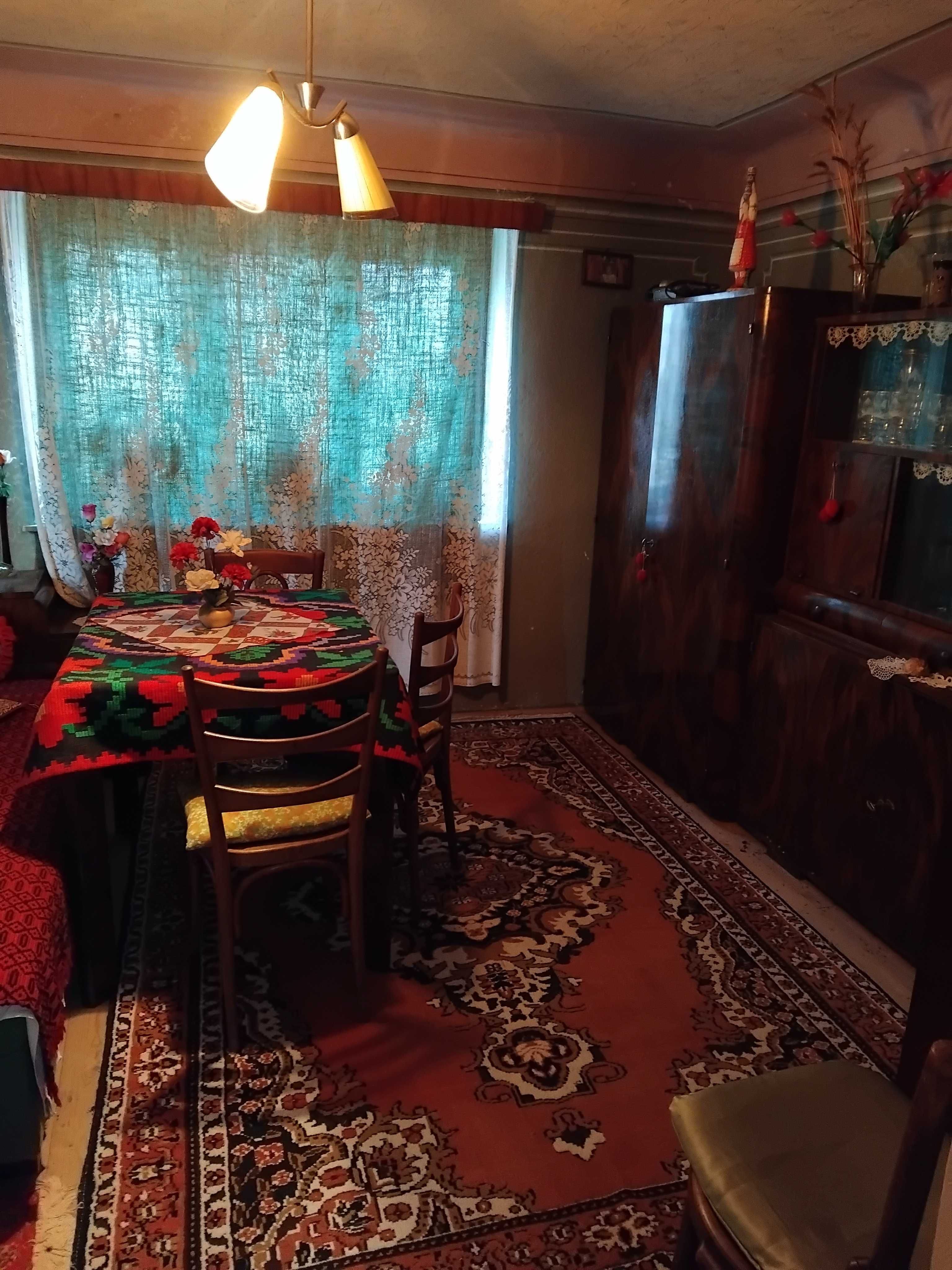 Casa+teren de vânzare