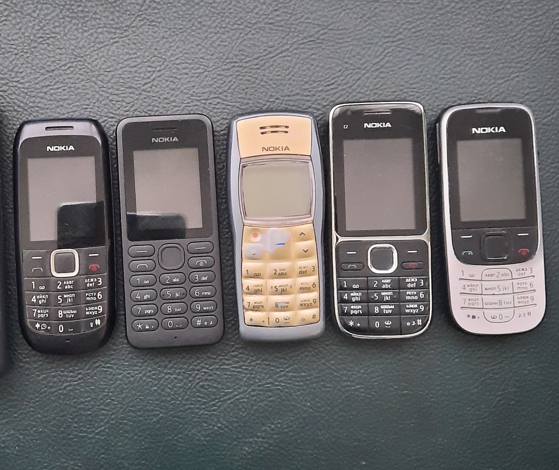 Nokia 6230 6010 и С2 01