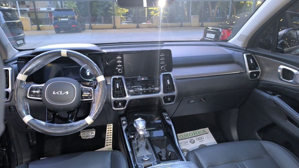 KIA.Sarento.2023.yil full 2.5 Mator