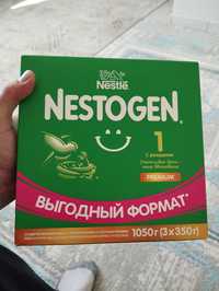 Продам молочную смесь Nestogen 1