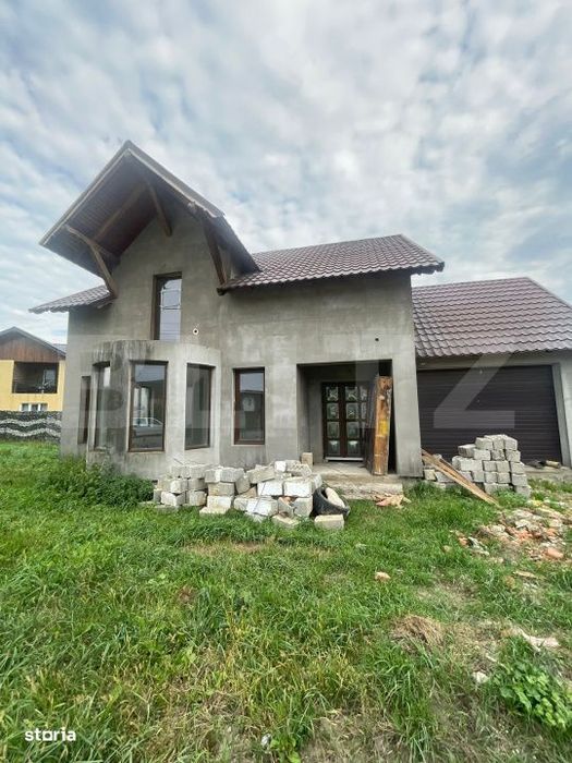 Casa cu etaj si curte spatioasa in Cepari, la doar 15 km de Bistrita