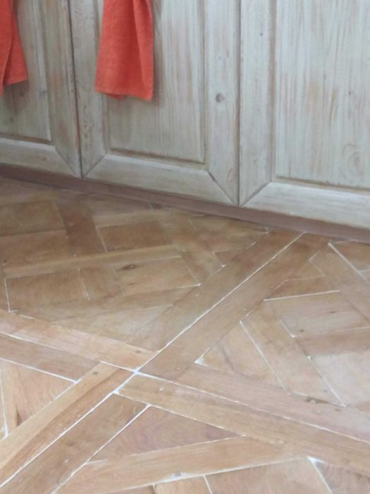 Vand Parchet lemn masiv Versailles