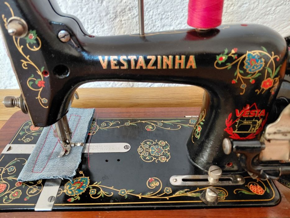 Стара шевна машина VESTAZINHA