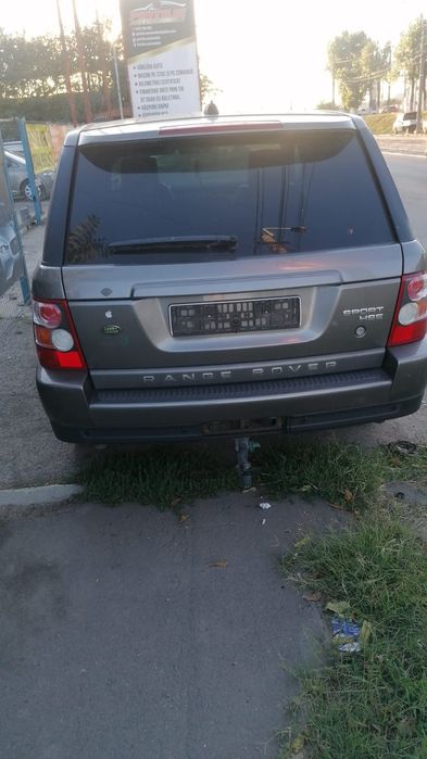 Dezmembrez range rover  2.7 tdi