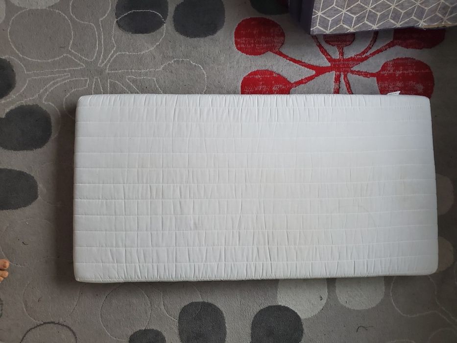 Saltea bebe patut Ikea