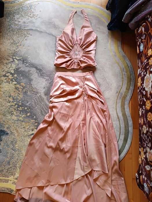 Лот от официални рокли