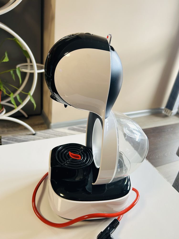 Автоматичната кафемашина KRUPS NESCAFE Dolce Gusto