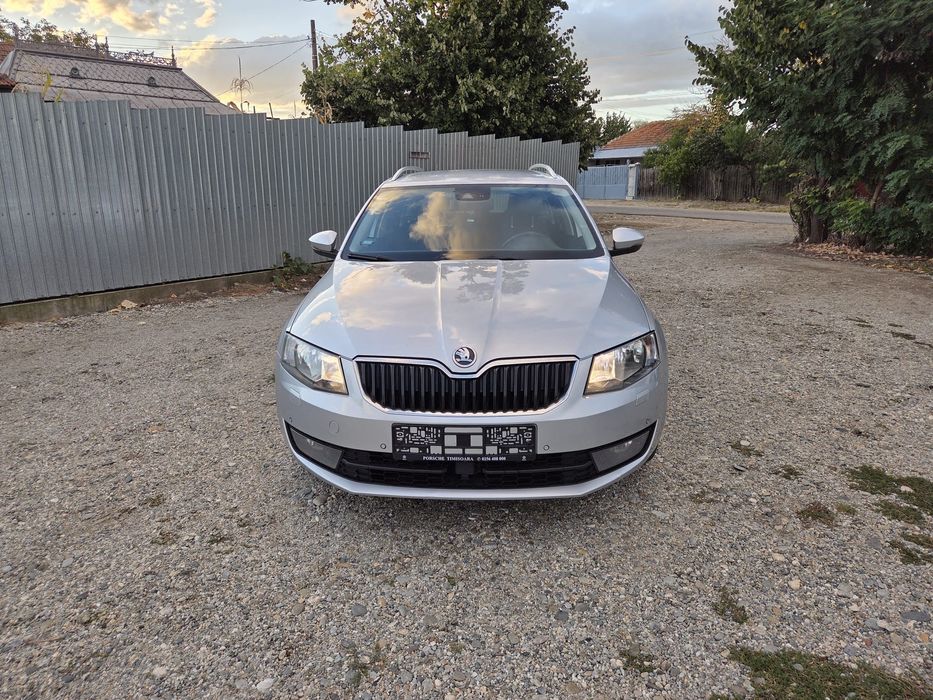 Škoda Octavia 3, 2014~E5, 2.0d 150 CP/DSG/Klima/Senz park/Line assist