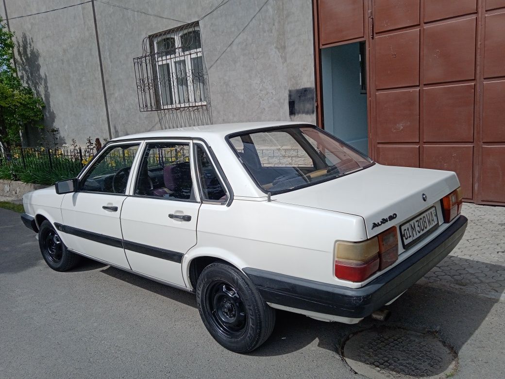 Audi 80 1985 yil Benzin