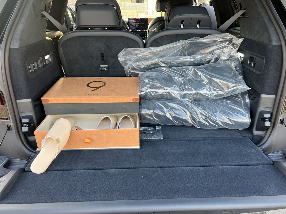 Zeekr 9 x ultra 2025