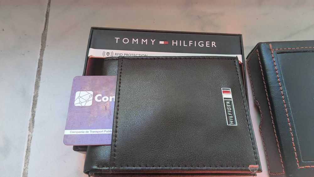 portofel Tommy trifold piele