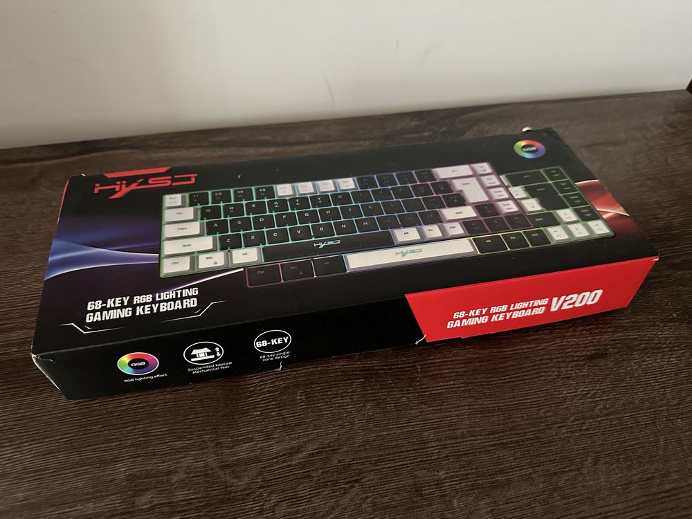 Tastatura HXSJ V200 (68 key RGB)