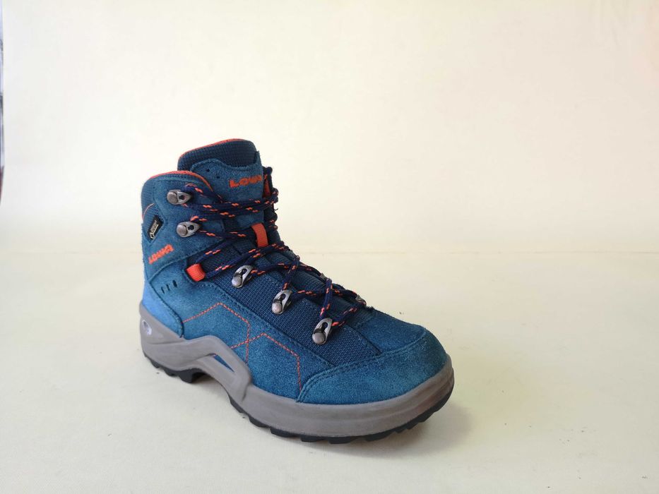 Bocanci PIELE ghete munte dama 37 38 LOWA GORETEX - Impermeab Ca NOI