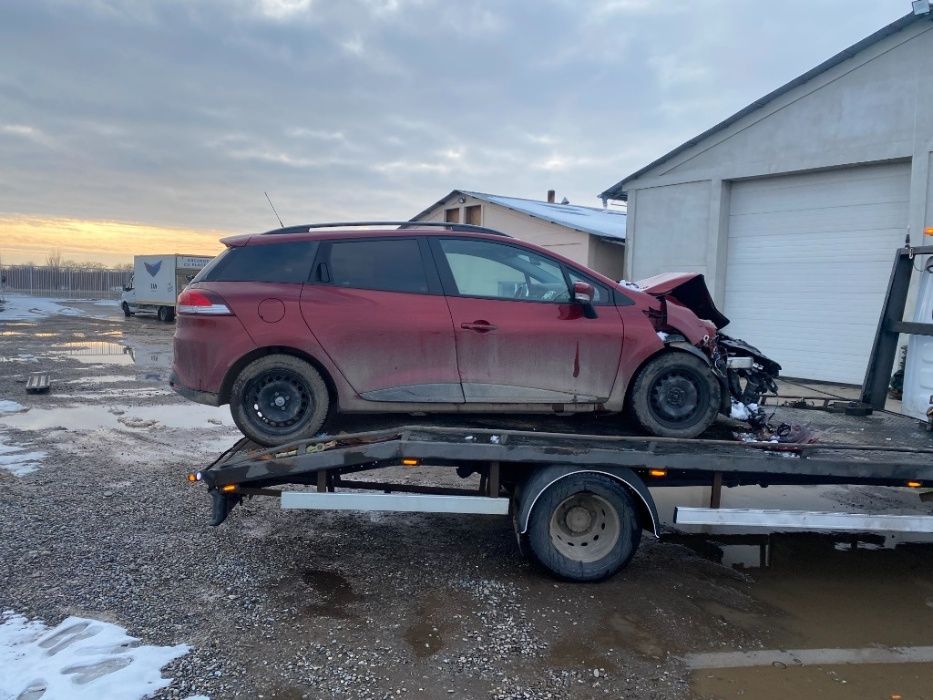 Dezmembrari Clio 4 pompa benzina Renault Clio 4 2018 break 1.2