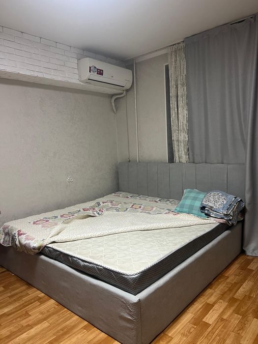 Кровать OP3 двуспальная, 200x200 см (с матрасом, подъёмный механизм) с