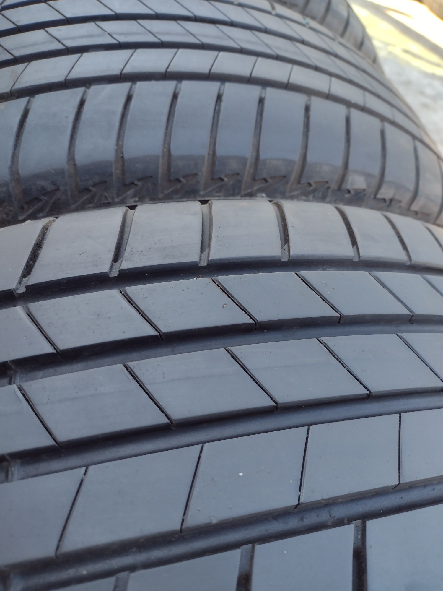 Топ състояние 4бр 225/60/17 Bridgestone T005 dot1619