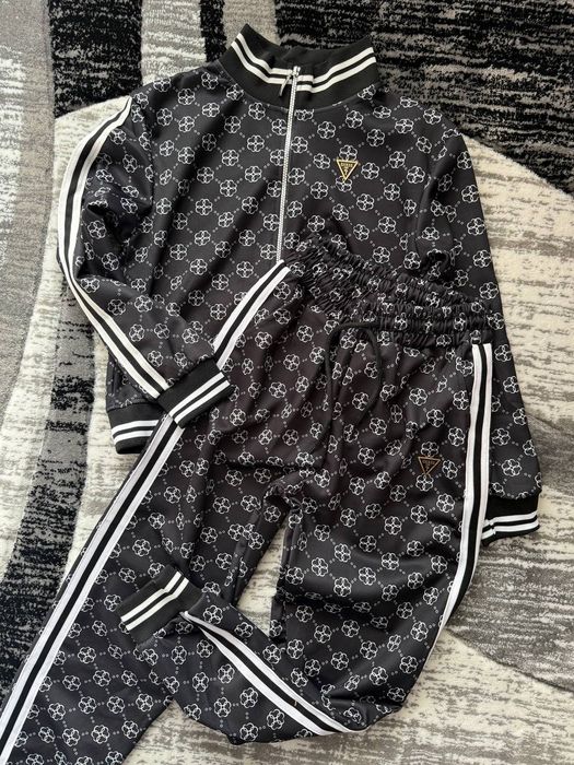 Compleu Dama material bun