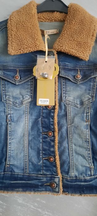 Jacheta de blugi