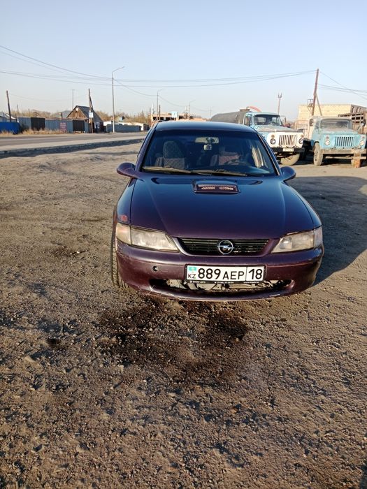 Продам Опель вектора б