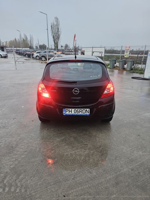Opel corsa automată