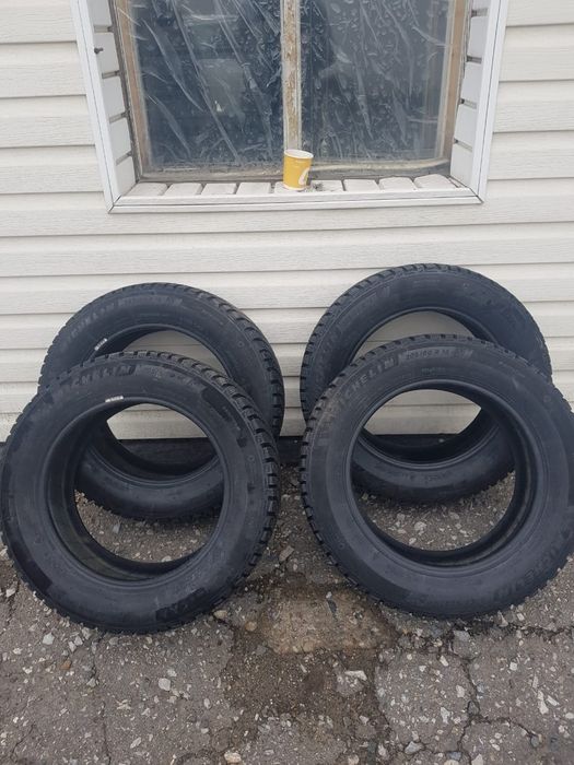 Продам резину  Michelin